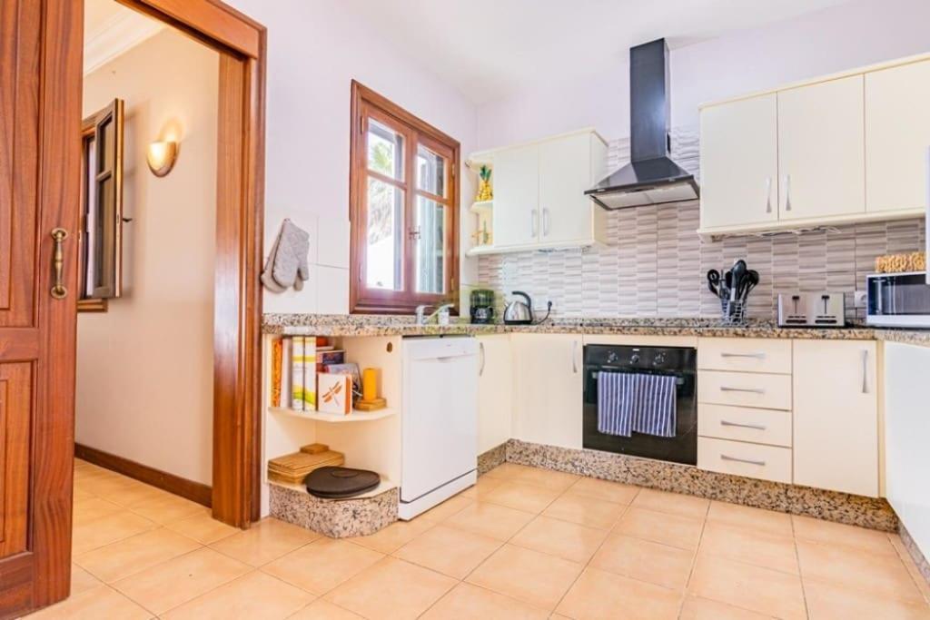 Mountain View Villa Playa Blanca  Bagian luar foto